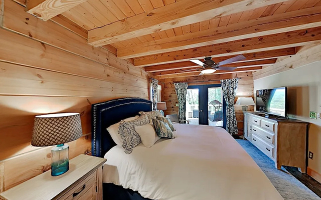 203hawtd 5 Bedroom Home