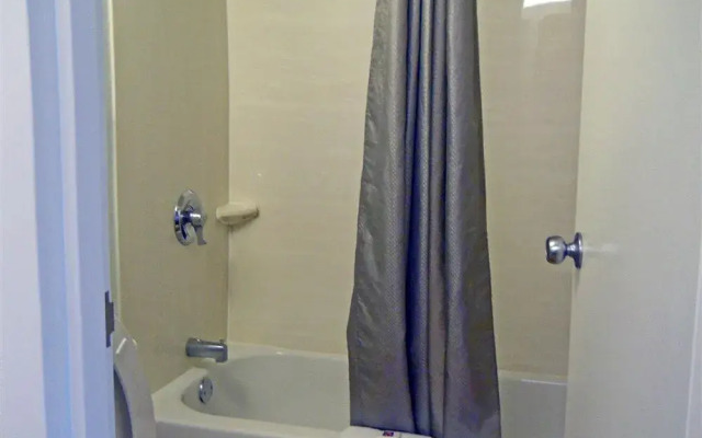 Red Roof Inn York