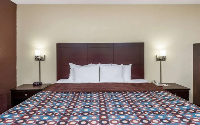 Days Inn & Suites by Wyndham Casey