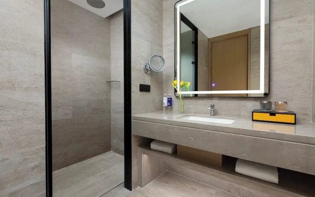 voco Wugong Mountain Jiangxi by IHG
