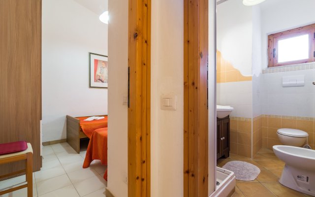 AffittaSardegna - Casa Limoni in Cala Gonone, Italy from 405$, photos, reviews - zenhotels.com guestroom