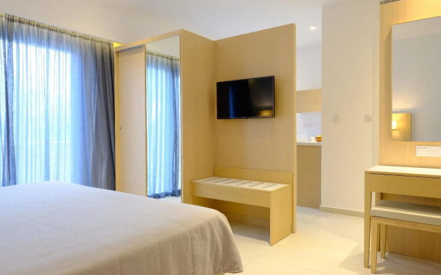 Brilliant Hotel Apartments