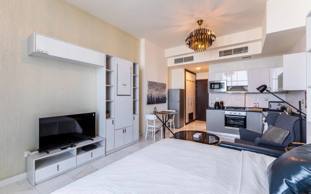 Bayz by Danube - Elegant Studio