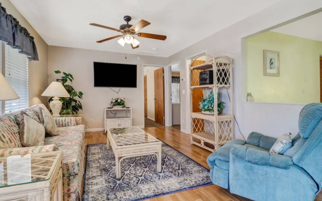 1321 Santos Rd 201