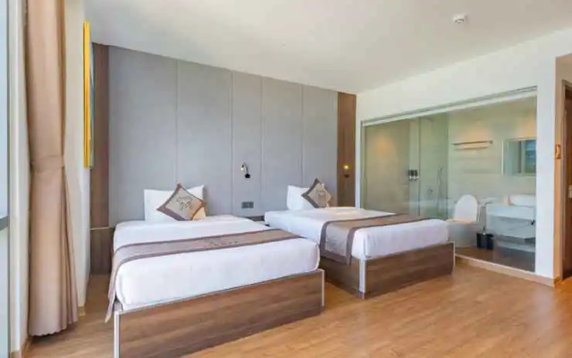Meria Quy Nhon Hotel