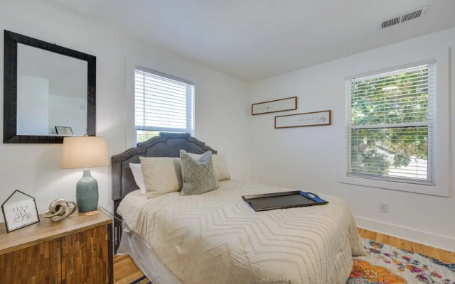 Modern Milledgeville Getaway: Walk to Downtown!