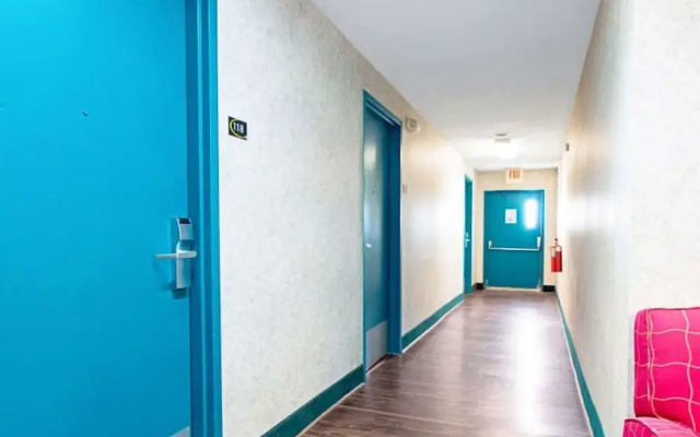 Utica Stay Inn