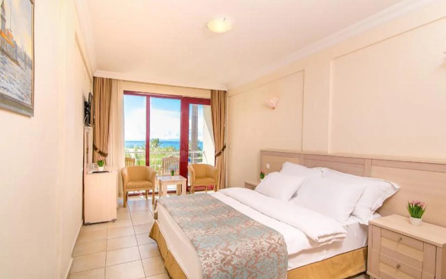 Grand Sahins Gumuldur Resort