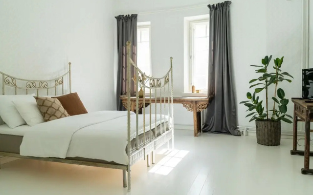 Spacious 2br apartment in Punavuori