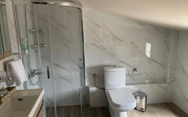 Aretoysa Center Luxury Suites 2