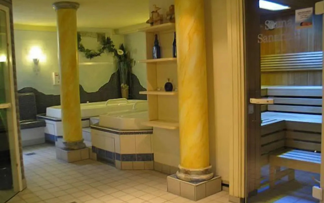 Hotel Adler