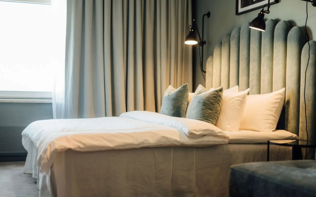 Quality Hotel Carlia
