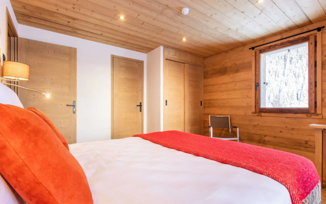 Lush Chalet in Champagny en Vanoise with Sauna