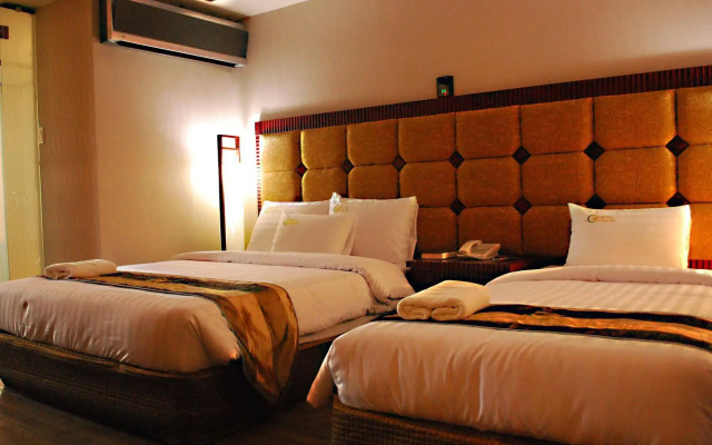 M Chereville Hotel Manila