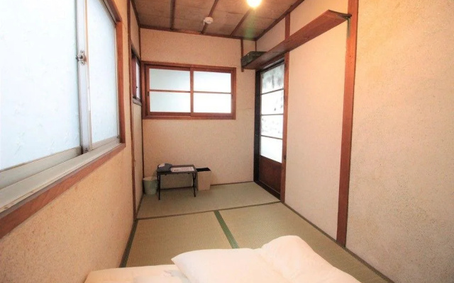 Yadokari House