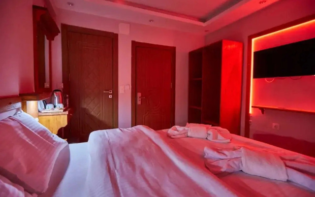 Sabi̇na Hotel Near The Grand Bazaar