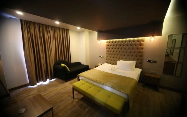 Peronti Hotel
