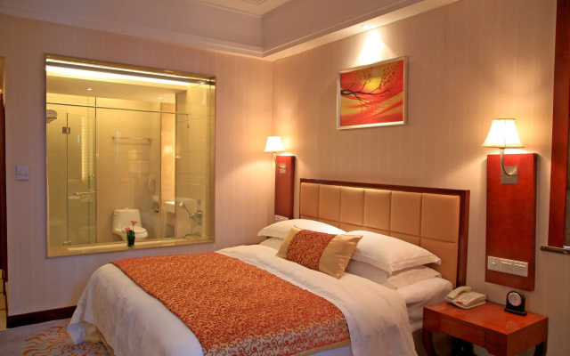 Green Lotus, River View Hotel