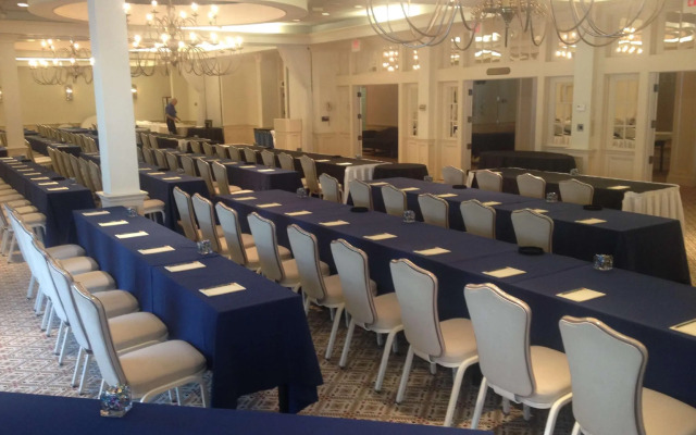 Simsbury Inn
