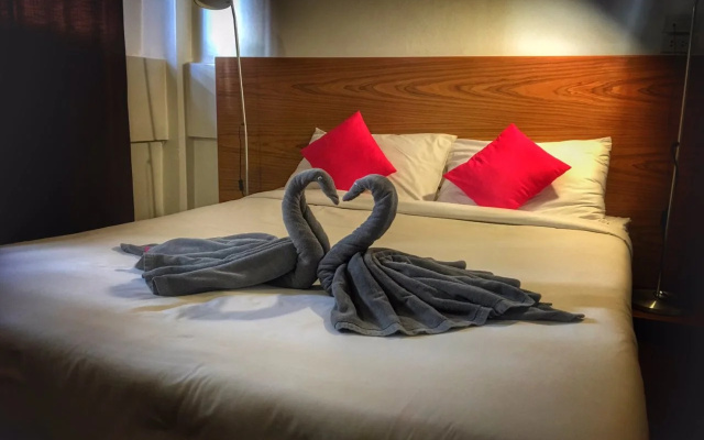 iroom Hotel