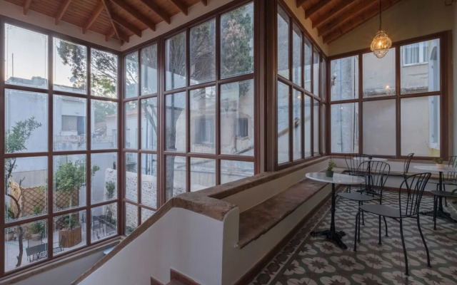 Agora Residence