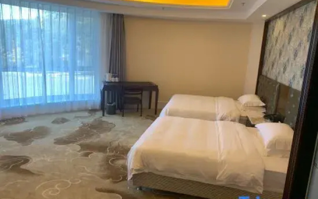 Wafangdian Xiangshan Hotel