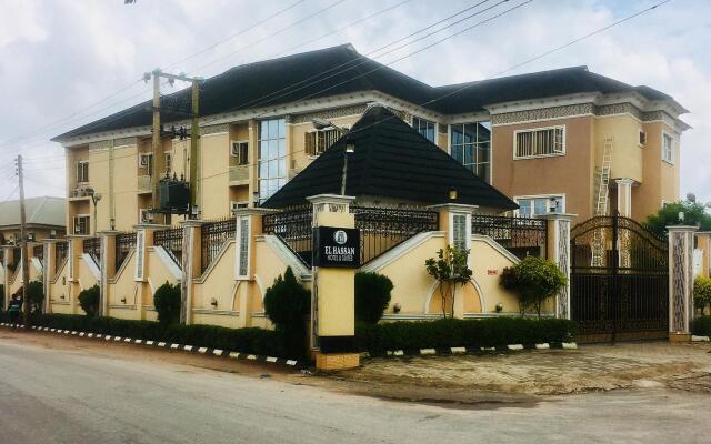 El-Hassani Hotel вид на фасад