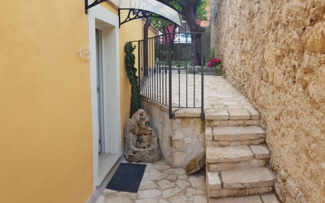 Отель B&B Il Daviduccio Suite Сиракуза вид на фасад