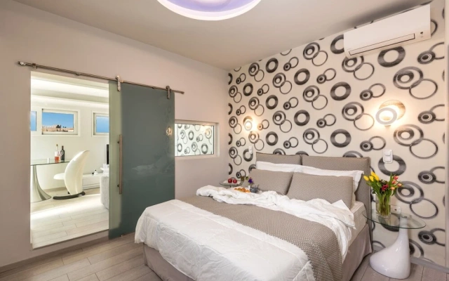 Acropolis Junior Suite