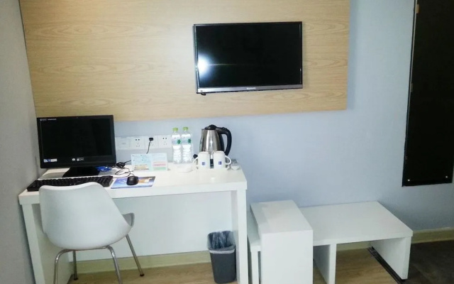 Motel 168 Yantai North Street Daily Newspaper