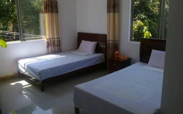 Beihai Weizhou Island Wanjiadenghuo Inn