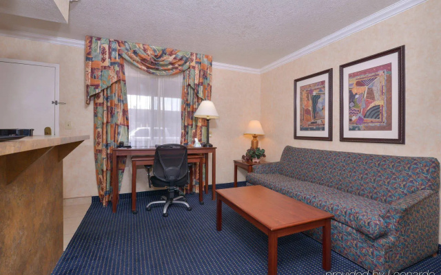 SureStay InnSuites Phoenix Hotel & Suites by Best Western