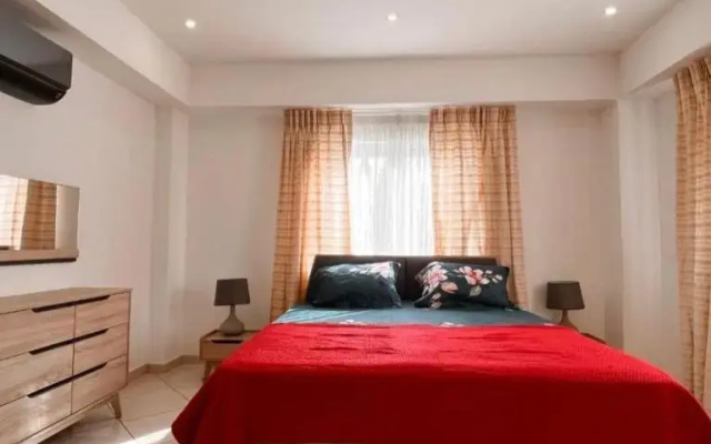 Luxurious Superior Room Space Available