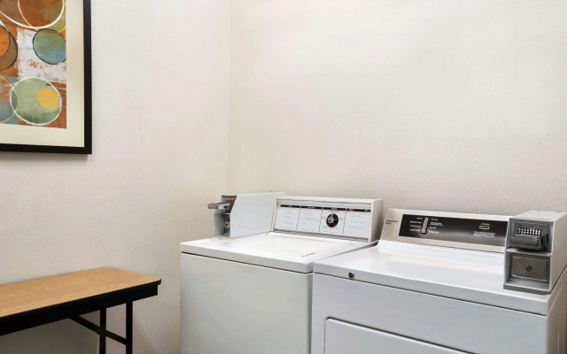 Hawthorn Extended Stay by Wyndham Decatur