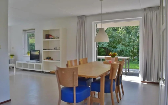 Holidayhouse - Zuidweg 18 Zonnemaire 'Park Viletta huisje 28'