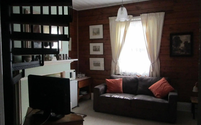 Triabunna Cabin and Caravan Park