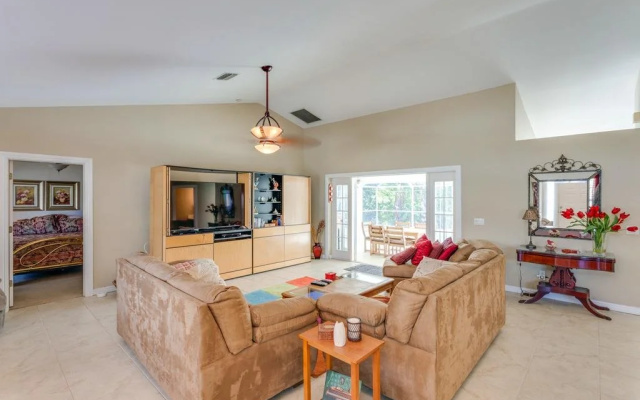 Quiet Retreat - Three Bedroom Home