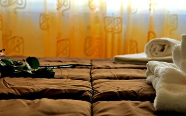 Your Rhome B&B