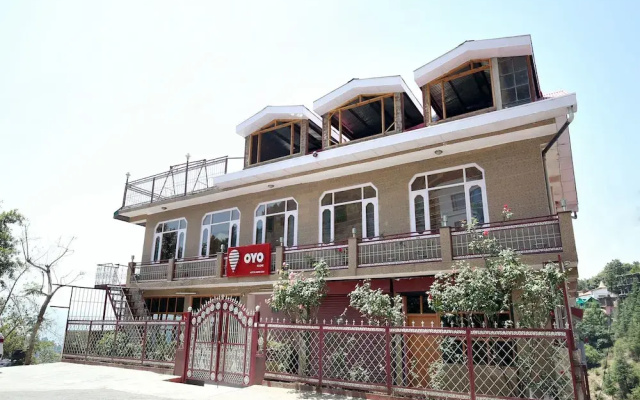 OYO 14106 Home Exotic Hill View Shoghi