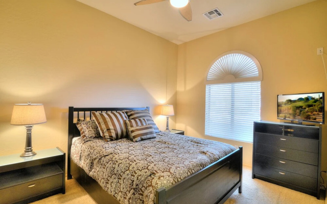 Las Sendas - 3 Bedroom Home - Mesa