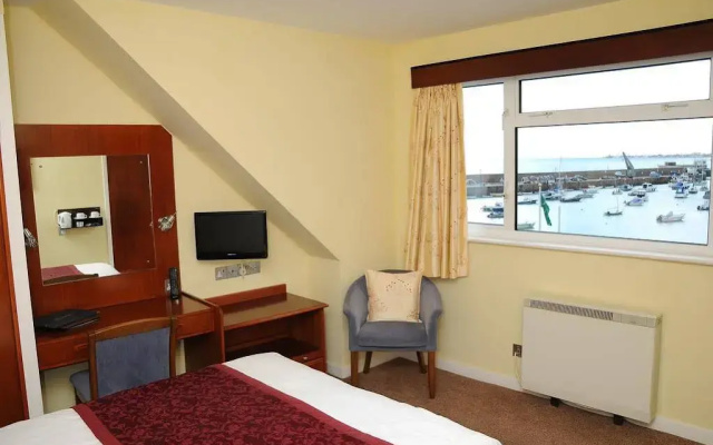 The Dolphin Hotel