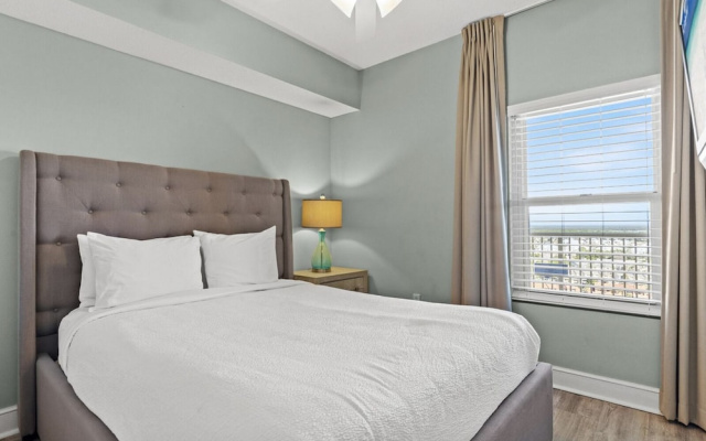 Majestic Beach Towers 2-1704