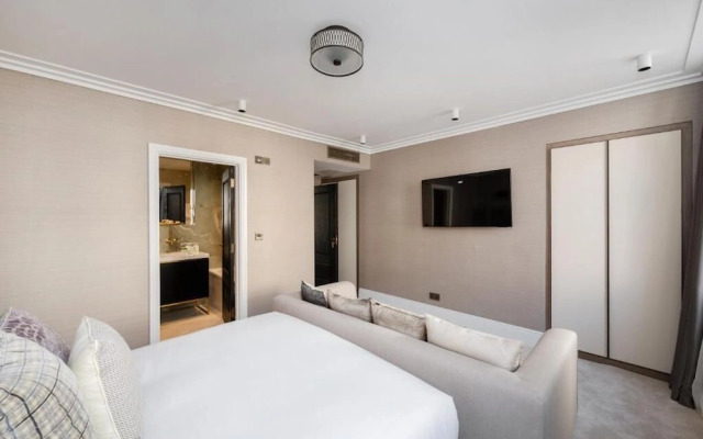 Charles of Mayfair