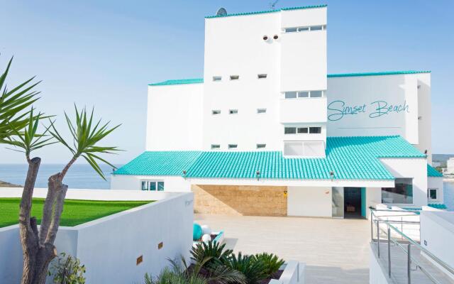Отель HSM Sándalo Beach вид на фасад
