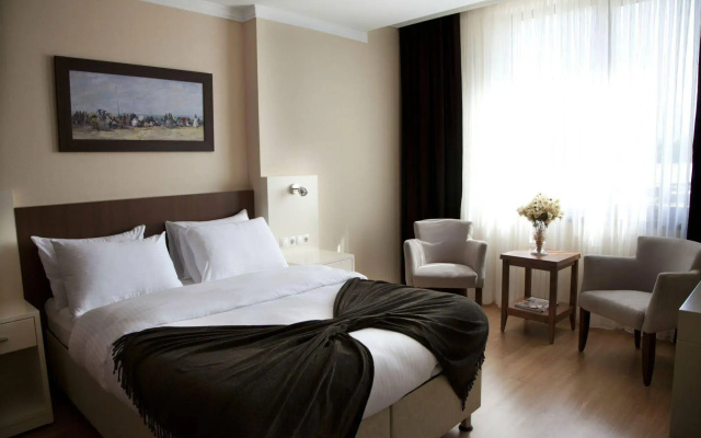 Gosterisli Otel