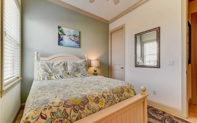 Dancing Dolphin by Vacation Rental Pros