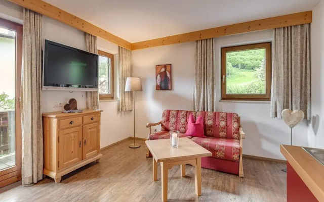 Apartment in Fugen Near Spieljochbahn
