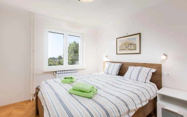 Awesome Home in Malinska With Wifi and 3 Bedrooms