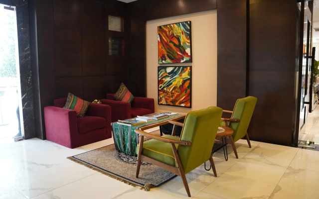 Serapi Hotel