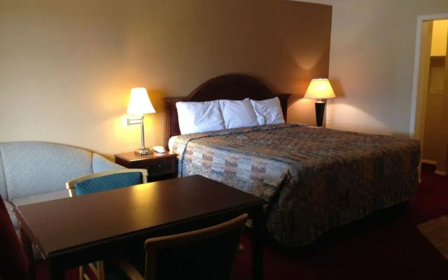 Hometown Inn And Su